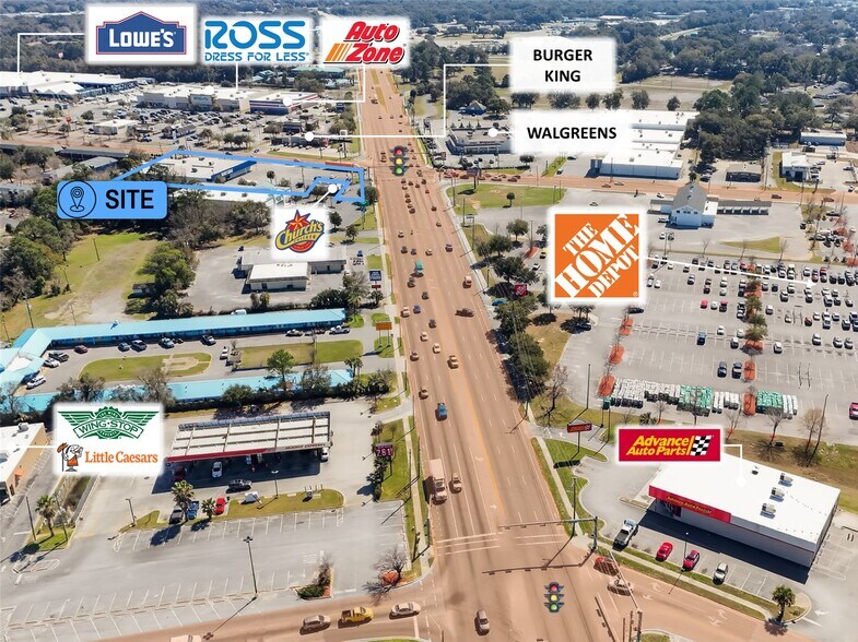 More Photos Of 4500 Mobile Hwy, Pensacola Freestanding For Sale