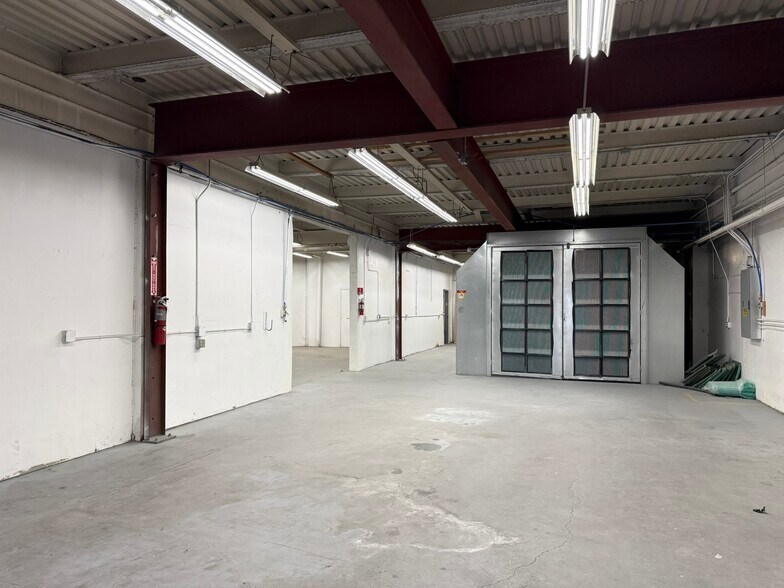 More Photos Of 12100 W 52nd Ave, Wheat Ridge Warehouse For Lease