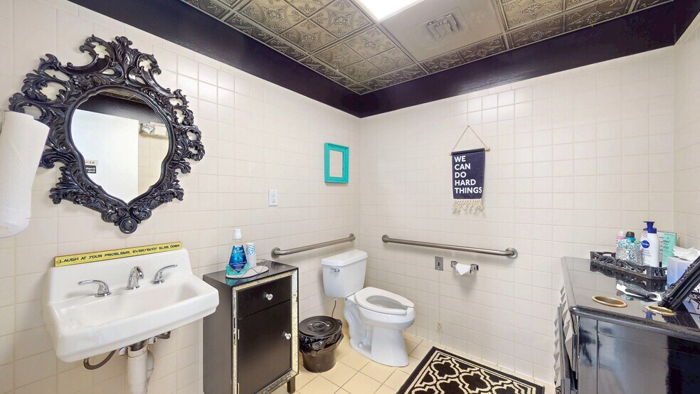 More Photos Of 124 Hebron Ave, Glastonbury Office For Lease