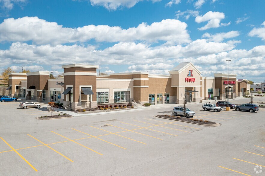 More Photos Of 901-1201 W 136th St, Kansas City Unknown For Lease