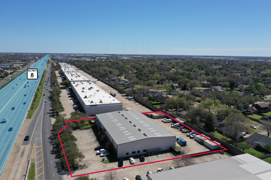 More Photos Of 11801 S Sam Houston Pky W, Houston Warehouse For Sale