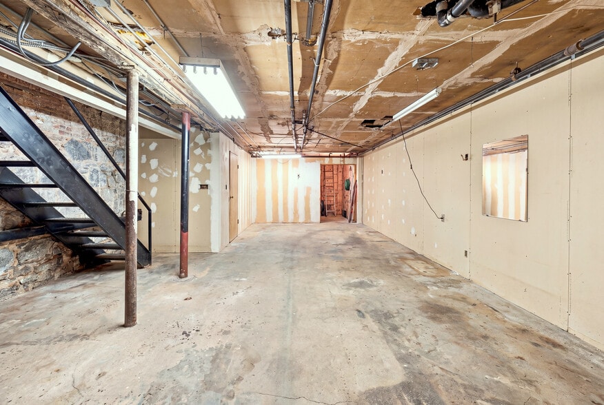 More Photos Of 117 President St, Brooklyn Apartments For Sale
