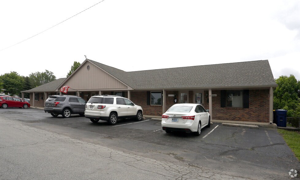 More Photos Of 316 S Range Line Rd, Carmel Office For Lease