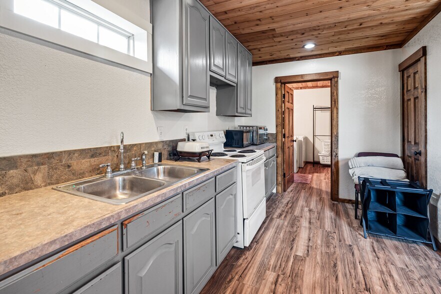More Photos Of 7530 W Interstate 20, Weatherford Land For Sale