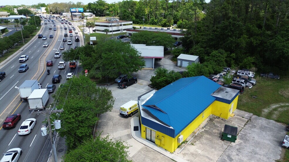 More Photos Of 569 Blanding Blvd, Orange Park Freestanding For Sale