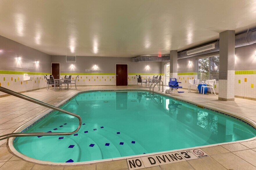 More Photos Of 6851 West Fwy, Fort Worth Hotel For Sale