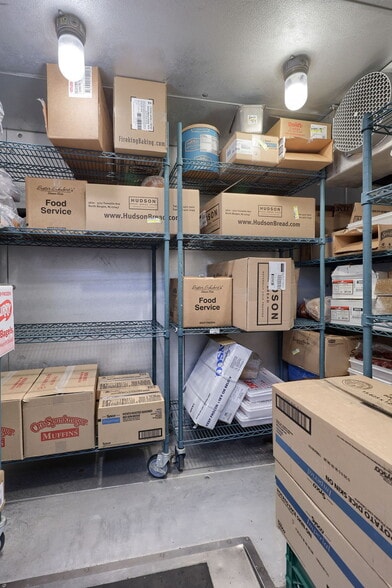 More Photos Of 3610 Newport rd, Intercourse Specialty For Lease