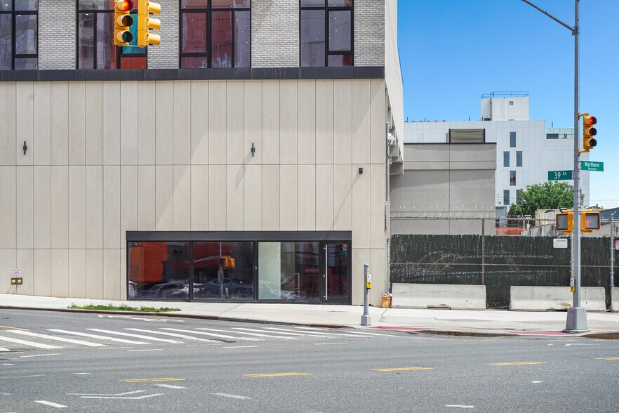 More Photos Of 32-03 39th Ave, Long Island City Apartments For Lease
