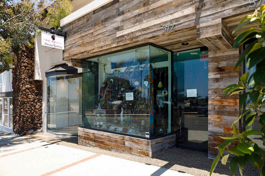 More Photos Of 570-574 S Coast Hwy, Laguna Beach Storefront Retail Residential For Lease