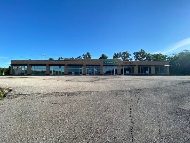More Photos Of 500 Highway 10, Owensville Storefront For Lease
