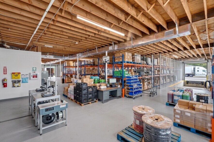 More Photos Of 519 Delaware Ave, Fort Pierce Warehouse For Lease