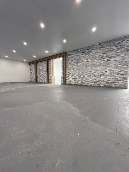 More Photos Of 4435 S Santa Fe Ave, Vernon Distribution For Lease