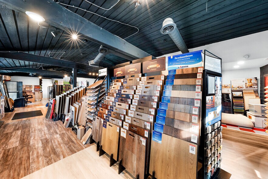 More Photos Of 720 E Lamar St, Royse City Freestanding For Sale