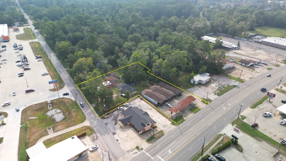 Primary Photo Of 1286 N Main St, Vidor Office For Sale