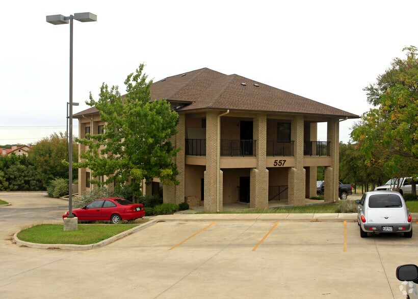 Primary Photo Of 557 S IH-35, Georgetown Medical For Sale