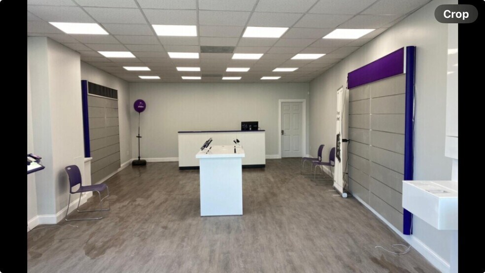 More Photos Of 204- 214 Broadway, Amityville General Retail For Sale