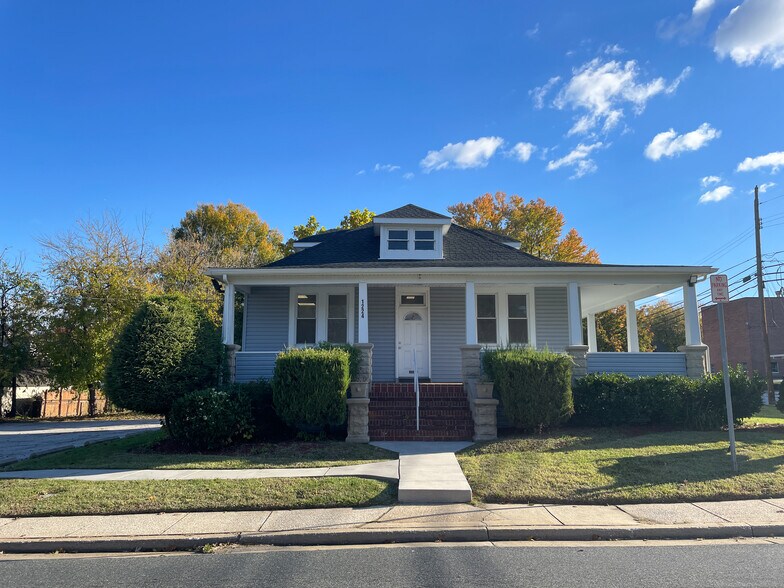 Primary Photo Of 1224 Chesaco Ave, Rosedale Medical For Lease