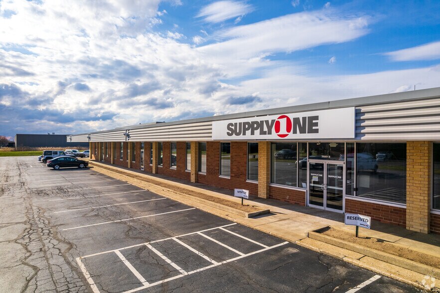 More Photos Of 26801 Fargo Ave, Bedford Heights Warehouse For Lease