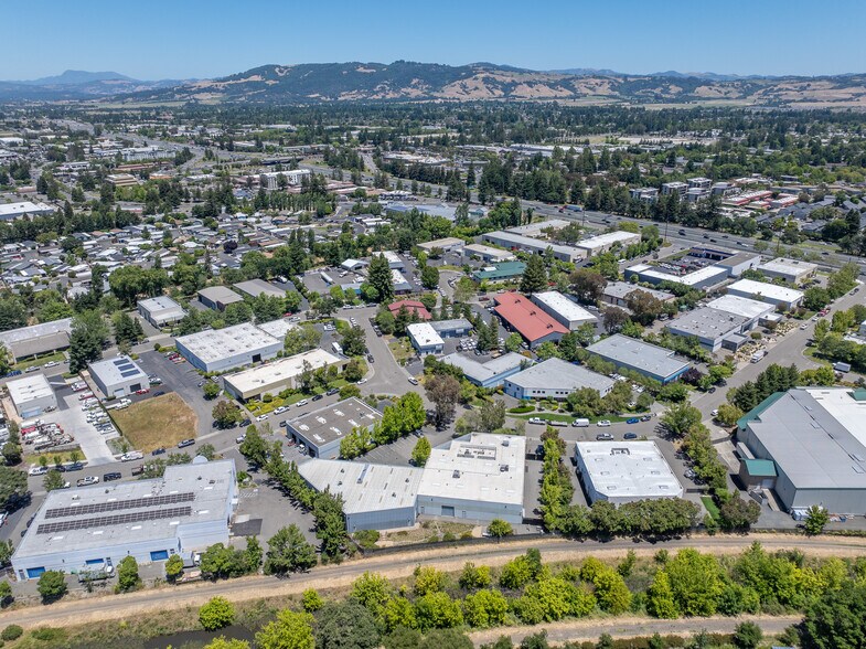 More Photos Of 481 Aaron St, Cotati Warehouse For Lease