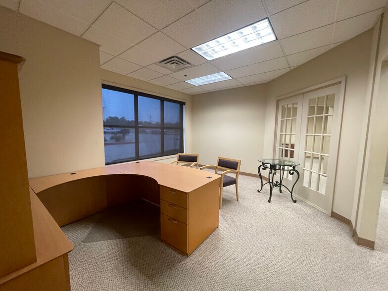 More Photos Of 5220 N Hwy 167, Catoosa Freestanding For Sale