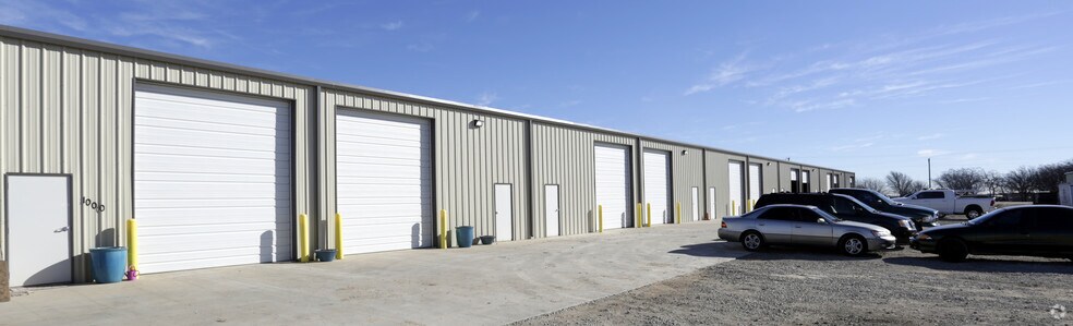 More Photos Of 616 County Road 4841, Haslet Warehouse For Lease