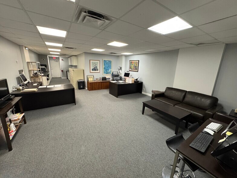More Photos Of 3015 N Ocean Blvd, Fort Lauderdale Apartments For Sale