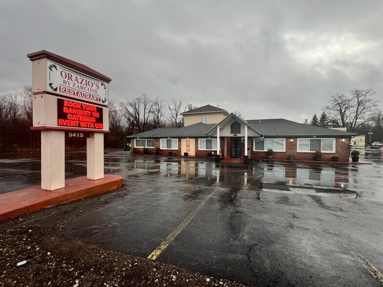 More Photos Of 9415 Main St, Clarence Freestanding For Sale