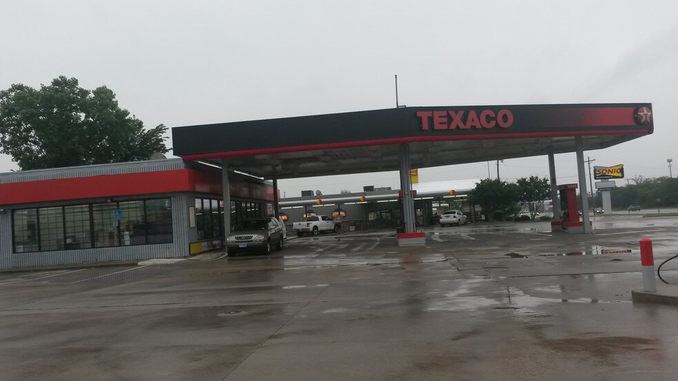 More Photos Of 6728 Davis Blvd, North Richland Hills Convenience Store For Sale