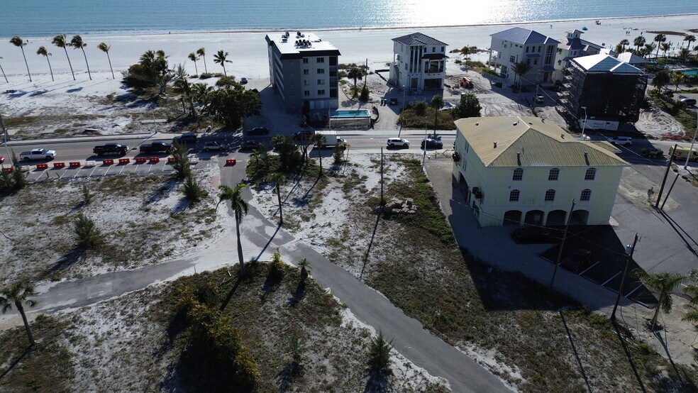 More Photos Of 2915 Estero Blvd, Fort Myers Beach Land For Sale