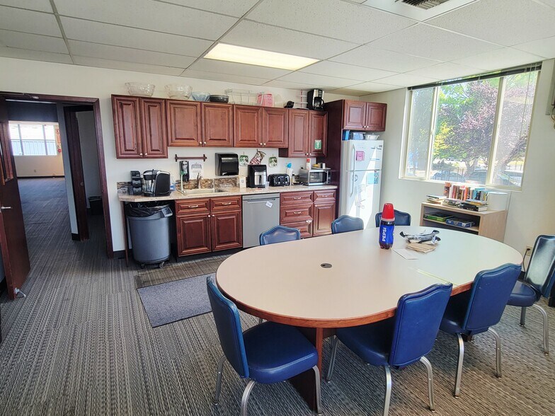 More Photos Of 510 Plum St SE, Olympia Office For Sale