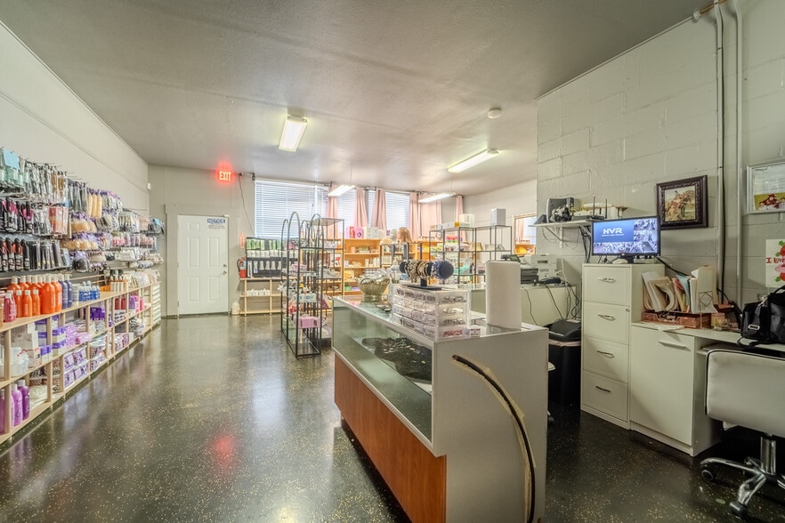 More Photos Of 741-745 Cooper Ave, Yuba City Office For Lease
