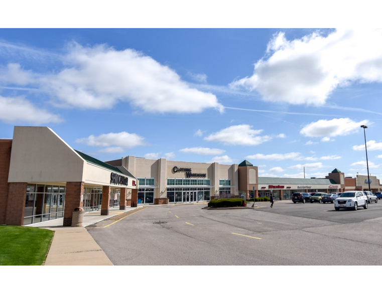 More Photos Of 1029-1209 N Court St, Medina General Retail For Lease