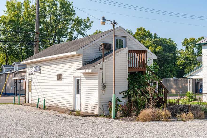 More Photos Of 108-111 W Main St, Medway Restaurant For Sale