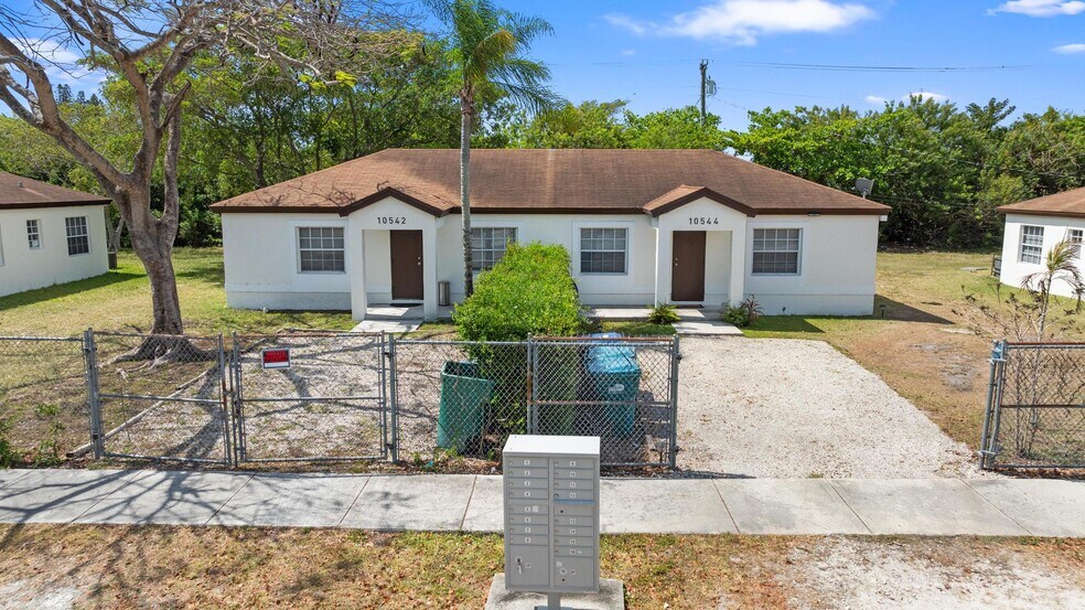 More Photos Of , Miami Multifamily For Sale