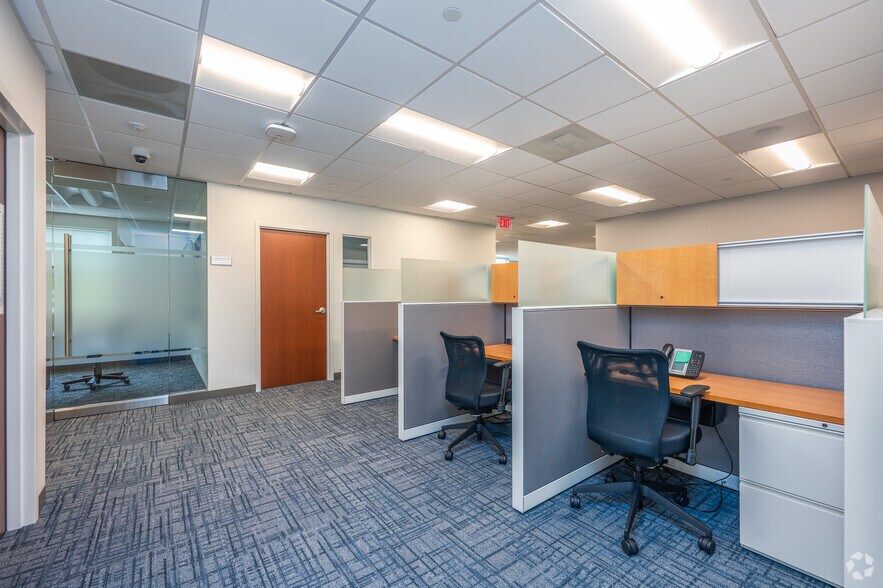 More Photos Of , Hyannis Office For Sale