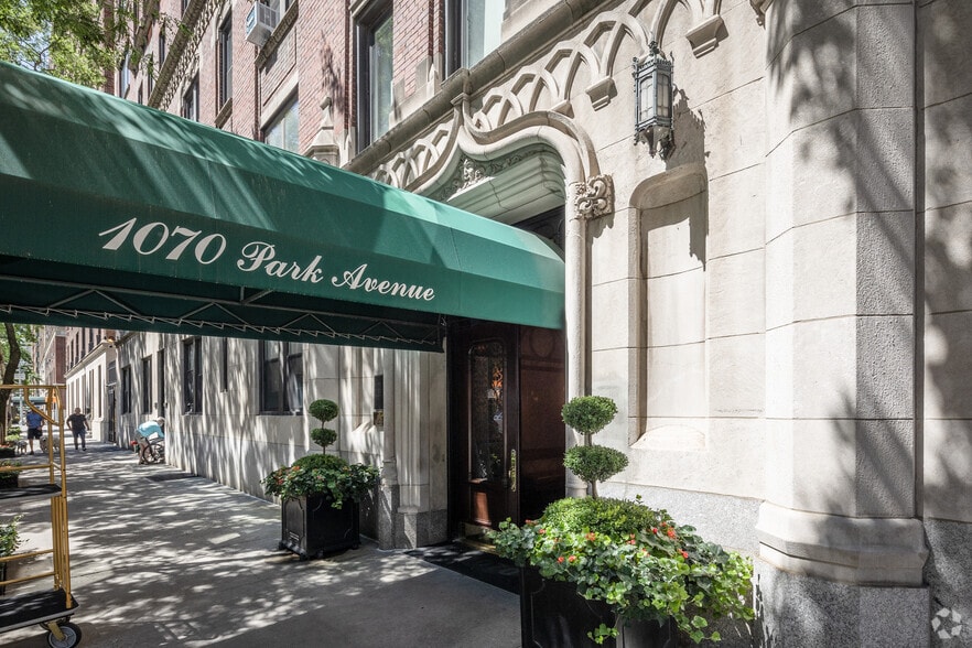 More Photos Of 1070 Park Ave, New York Apartments For Sale
