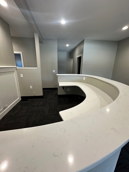 More Photos Of 140 E 22nd St, Fremont Medical For Sale