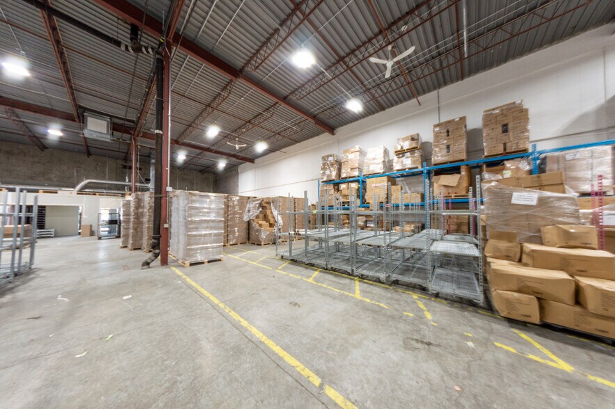 More Photos Of 1108 53rd Ave NE, Calgary Warehouse For Lease