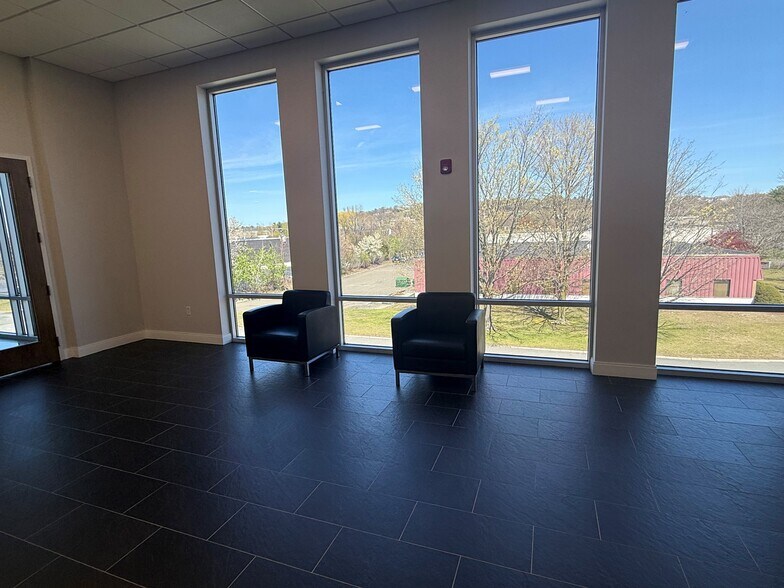 More Photos Of 32 Cabot Rd, Woburn Light Distribution For Lease