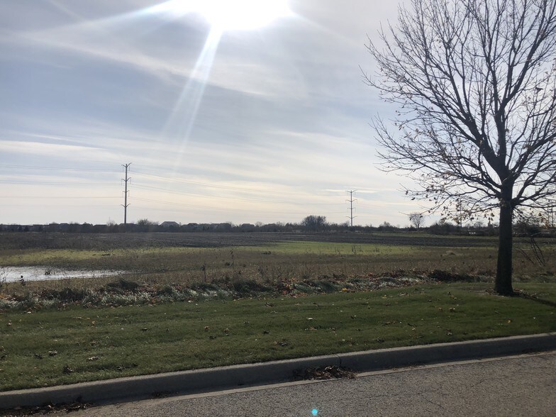 More Photos Of 1 & 2 BOOMBAH Blvd, Yorkville Land For Sale