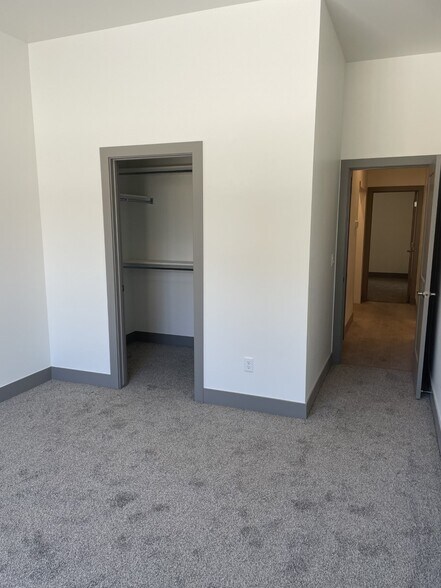 More Photos Of 581 W Indian Creek Dr, Grand Junction Multifamily For Sale