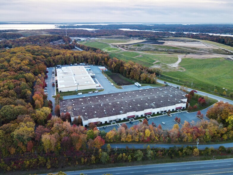 More Photos Of 6200 Days Cove Rd, White Marsh Warehouse For Lease