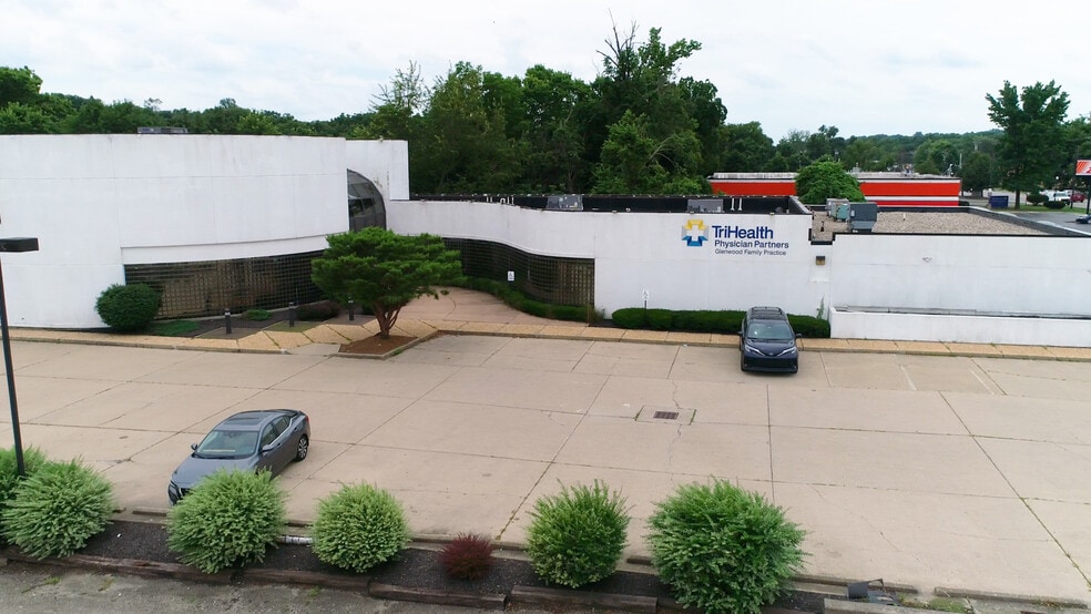 More Photos Of 10190-10198 Springfield Pike, Cincinnati Medical For Sale