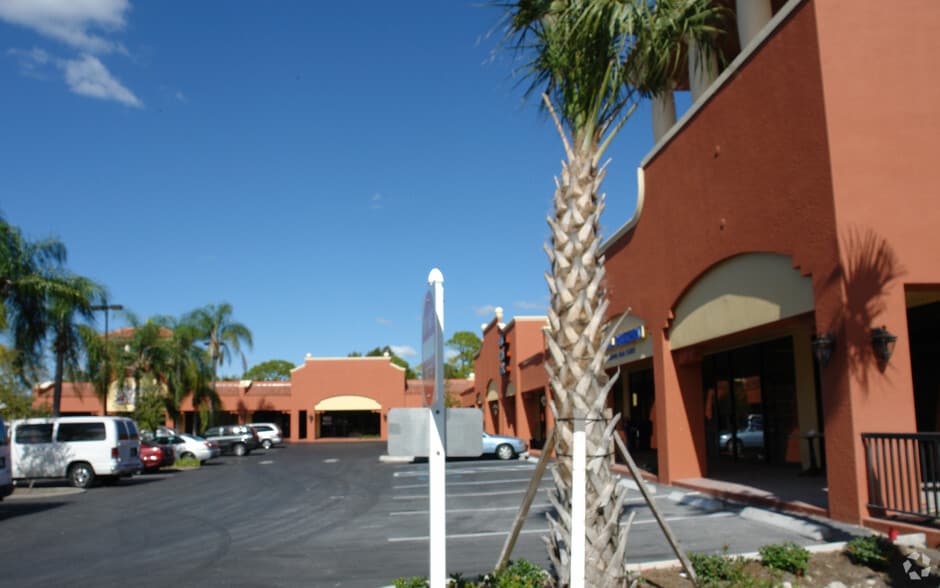 More Photos Of 4450 Bonita Beach Rd, Bonita Springs Unknown For Lease