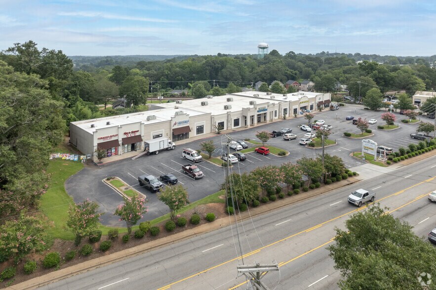 More Photos Of 504 W Main St, Easley Storefront For Lease