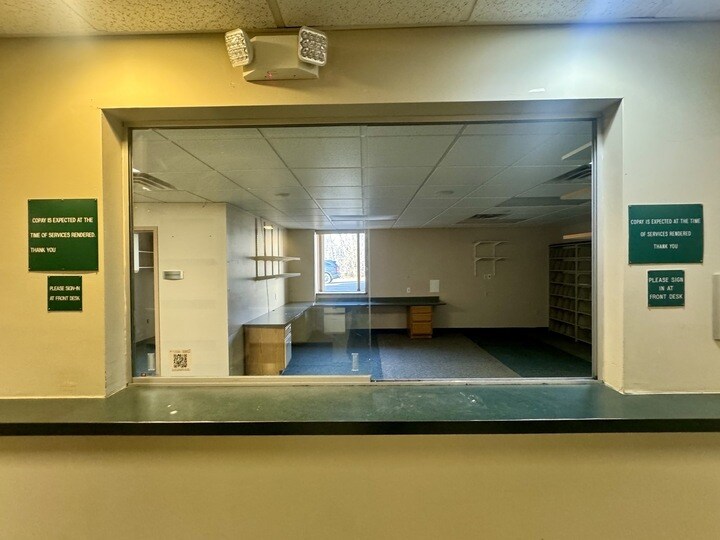 More Photos Of 12 Case St, Norwich Medical For Sale