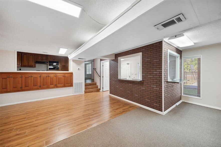 More Photos Of 12284 FM 3083 Rd, Conroe Office For Sale