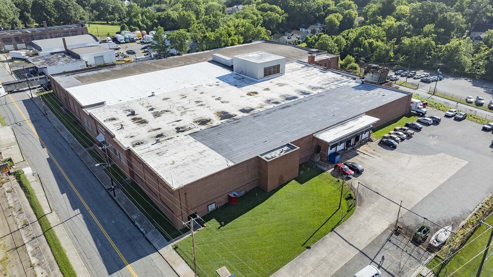 More Photos Of 1103 S Elm St, Greensboro Manufacturing For Sale