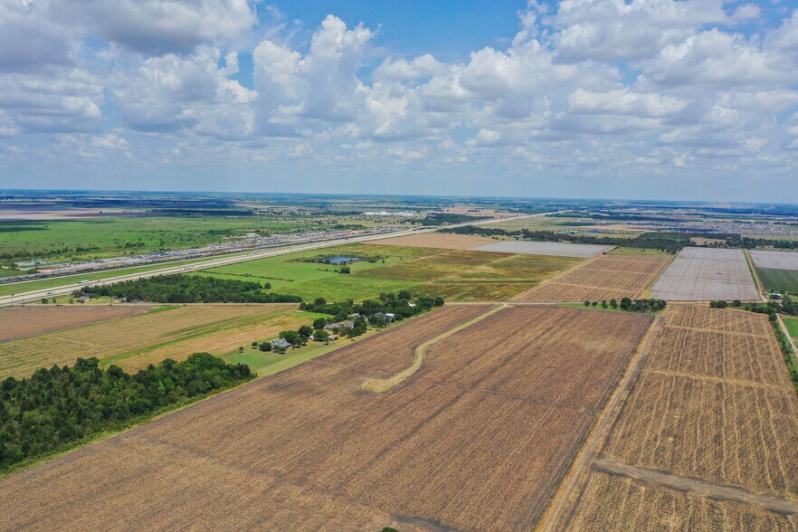 More Photos Of 1210 Darst Road, Beasley Land For Sale
