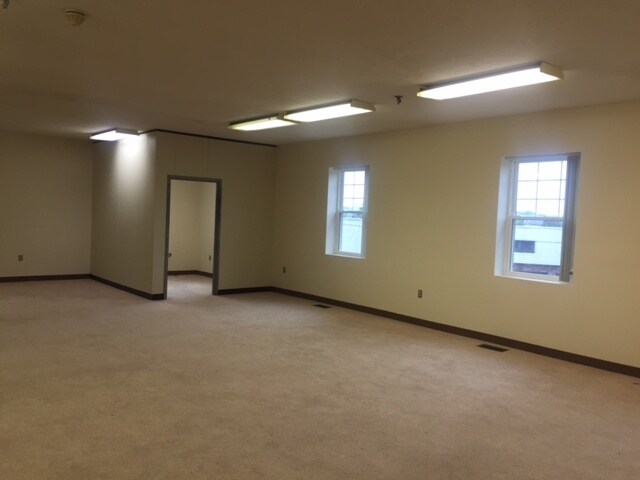 More Photos Of 21 Mazzeo Dr, Randolph Office For Sale